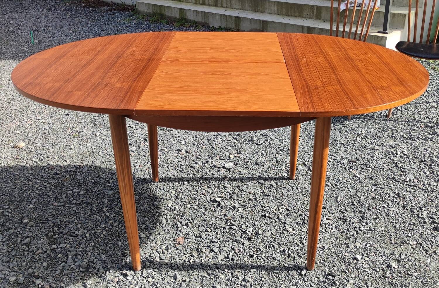 Old round extendable Scandinavian style table from the 1960s