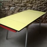 Table formica