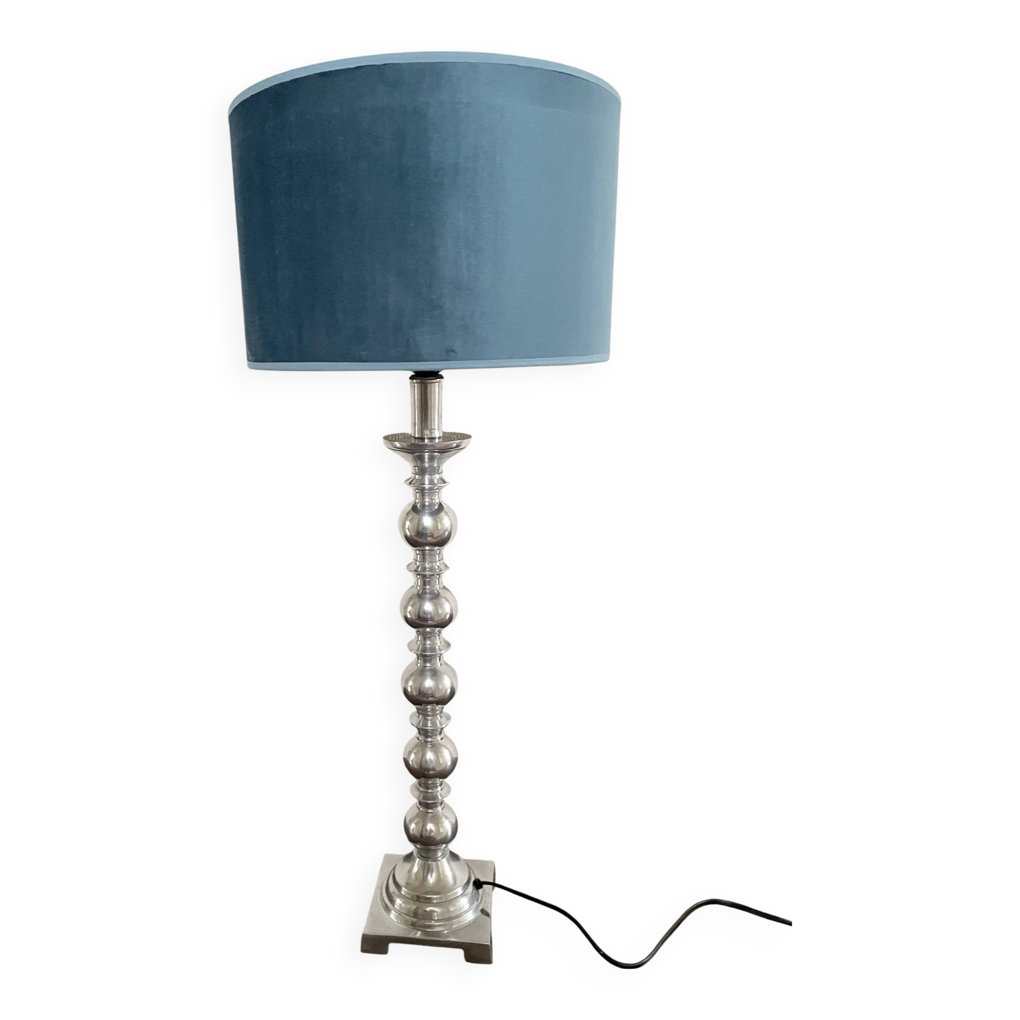 Ball base lamp