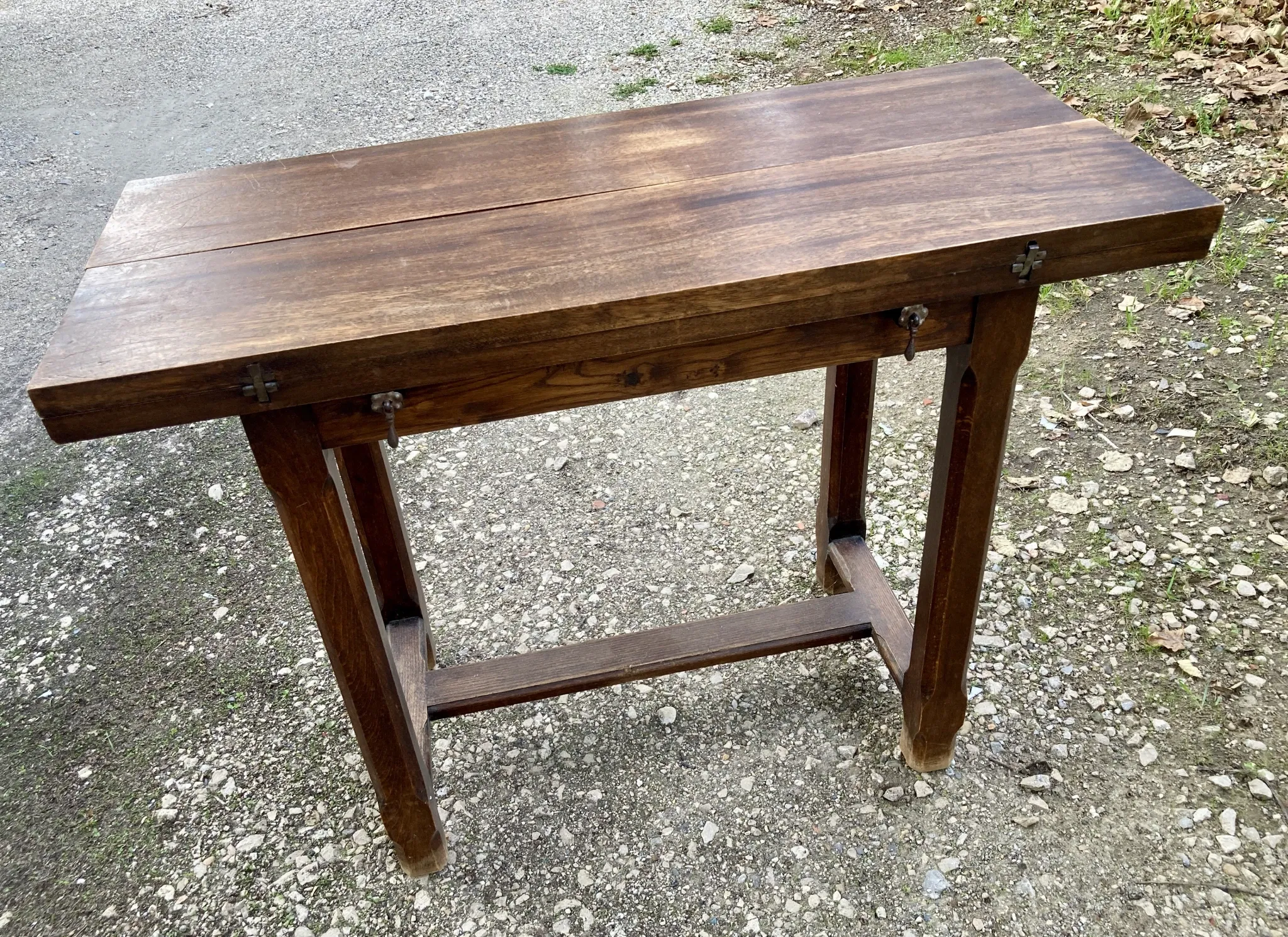 Antique rectangular drop-leaf table