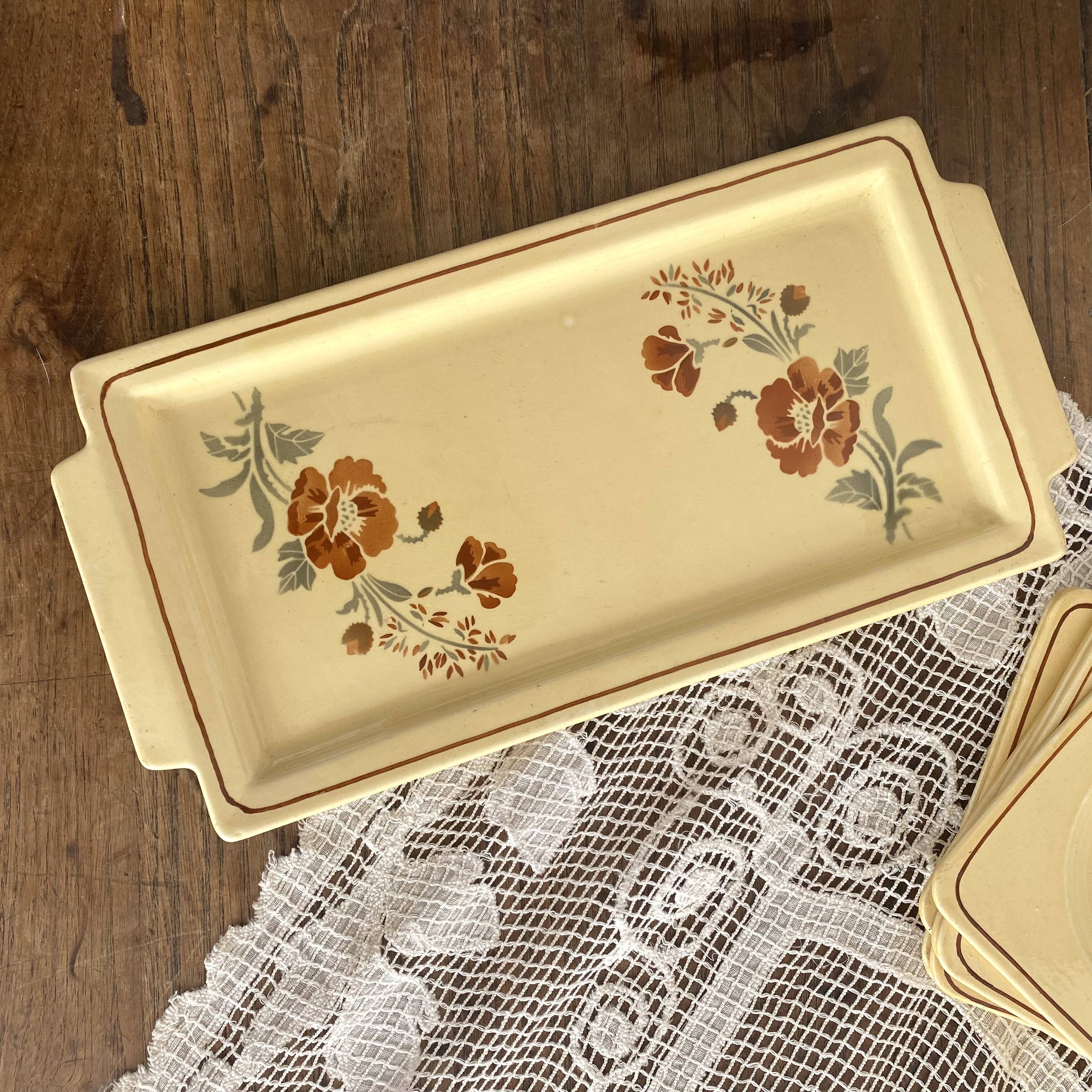 Square dessert plates and cake dish, Pexonne, 1940s-1950s