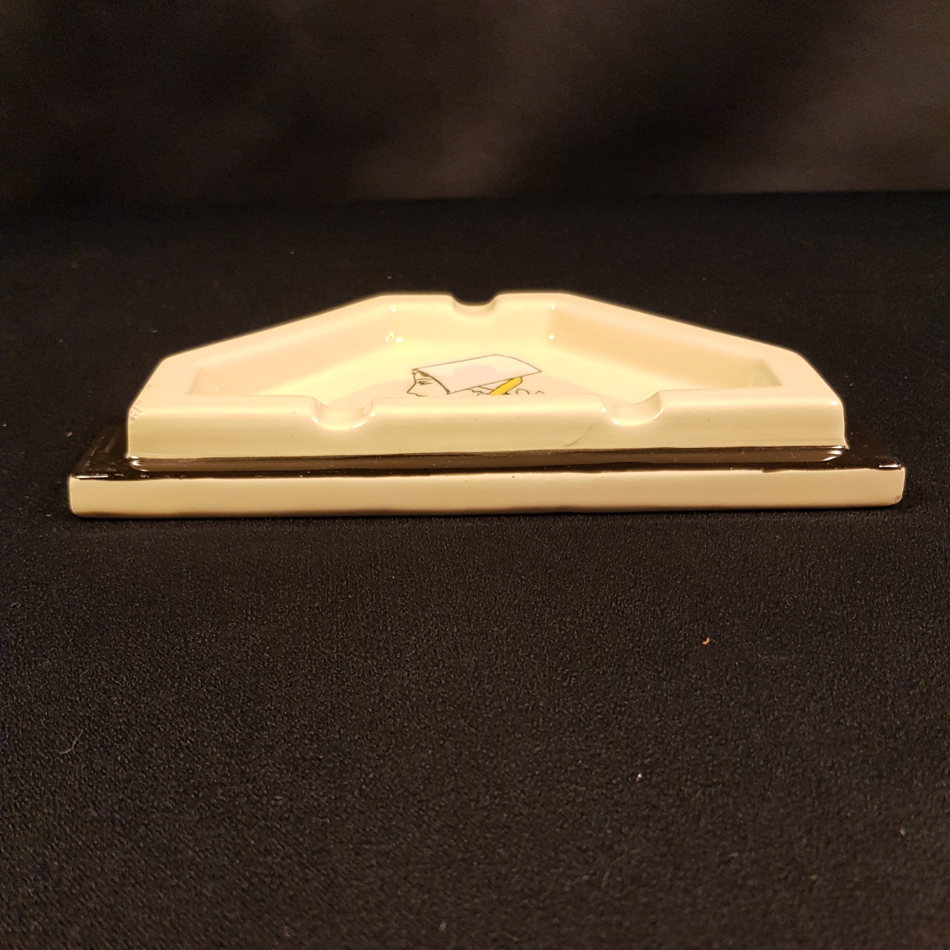 Henriot Quimper ashtray or pocket tray