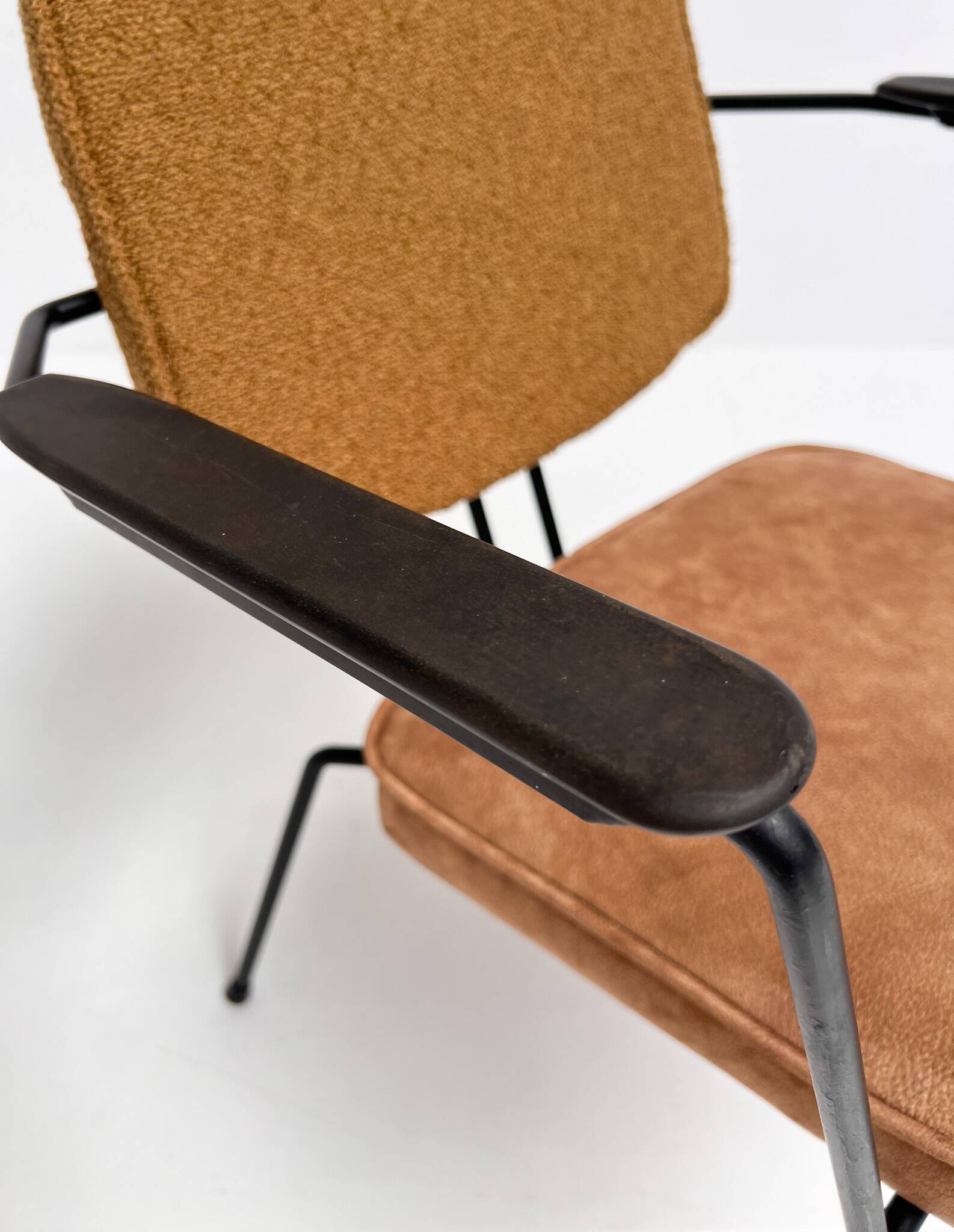 Model 5002 armchair with table by Rudolf Wolf for Elsrijk, 1950s