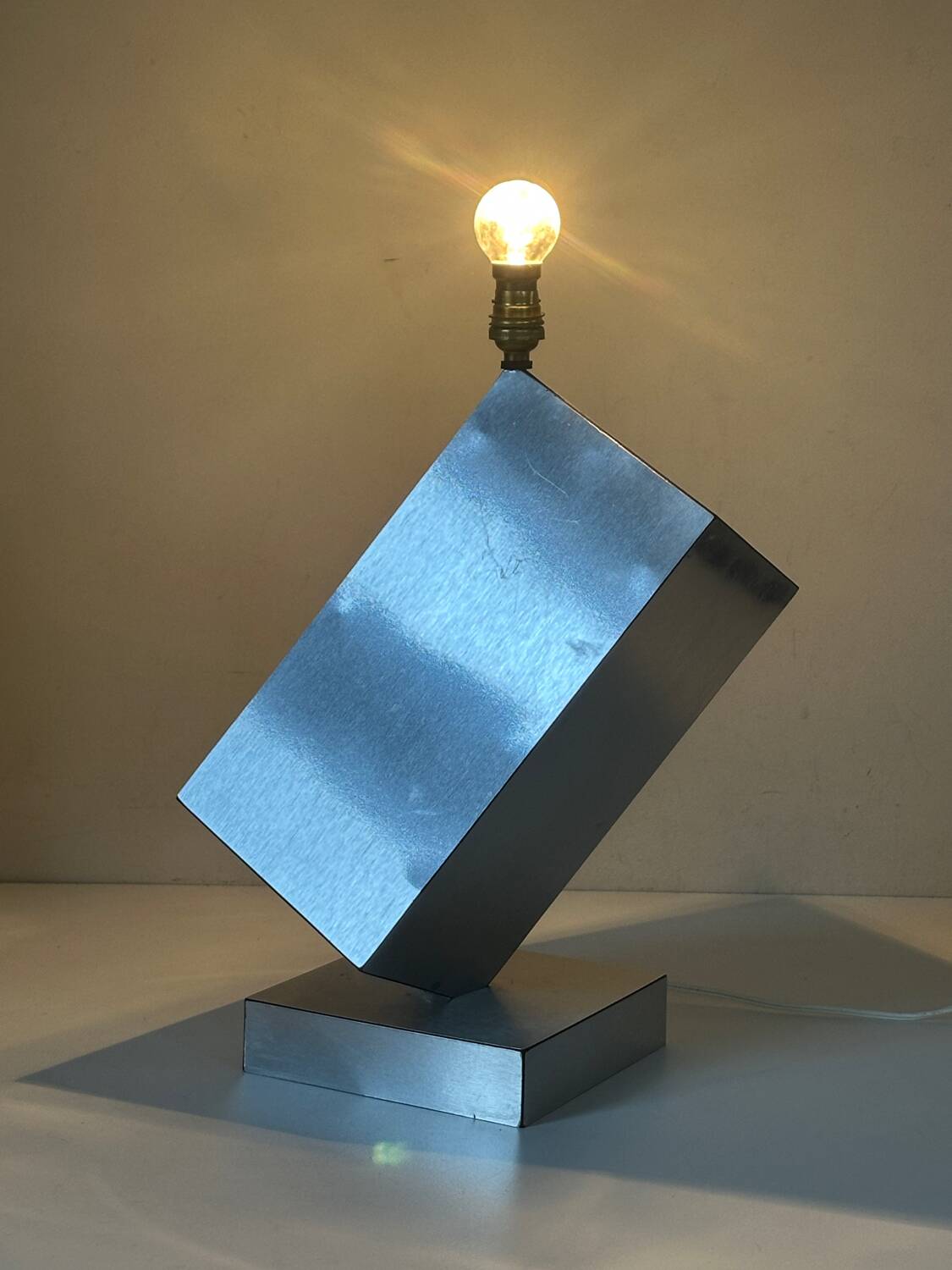 Vintage geometric lamp, 1970s design