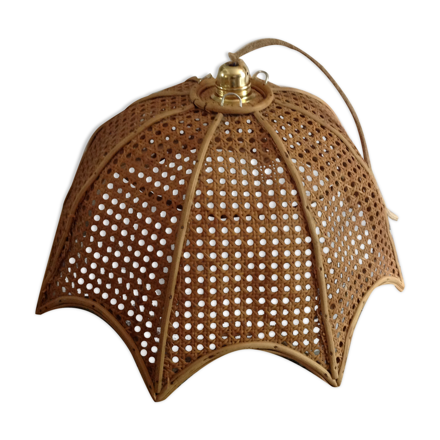 Rattan and caning hanging lamp