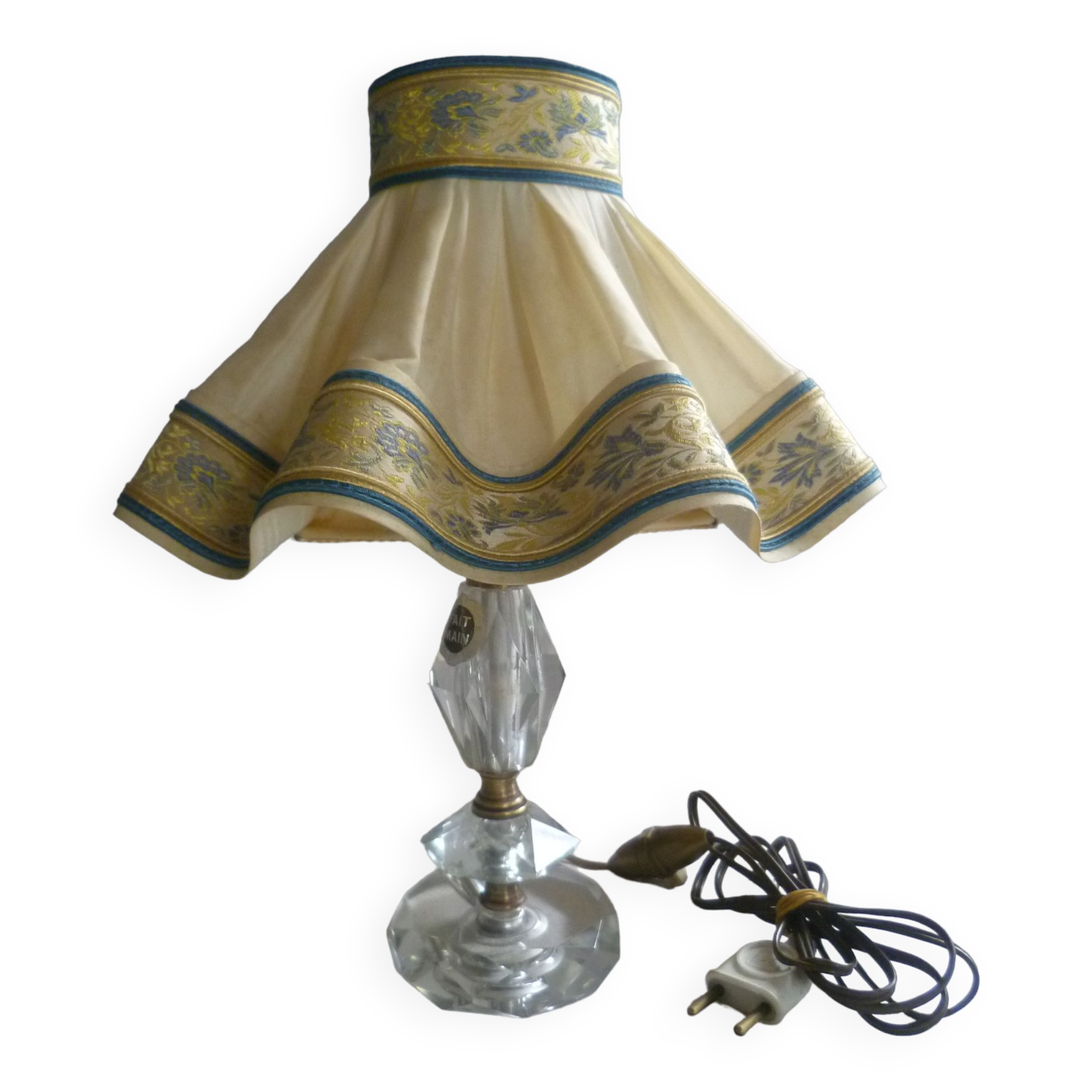 Glass bedside lamp size and its 60's ledshade