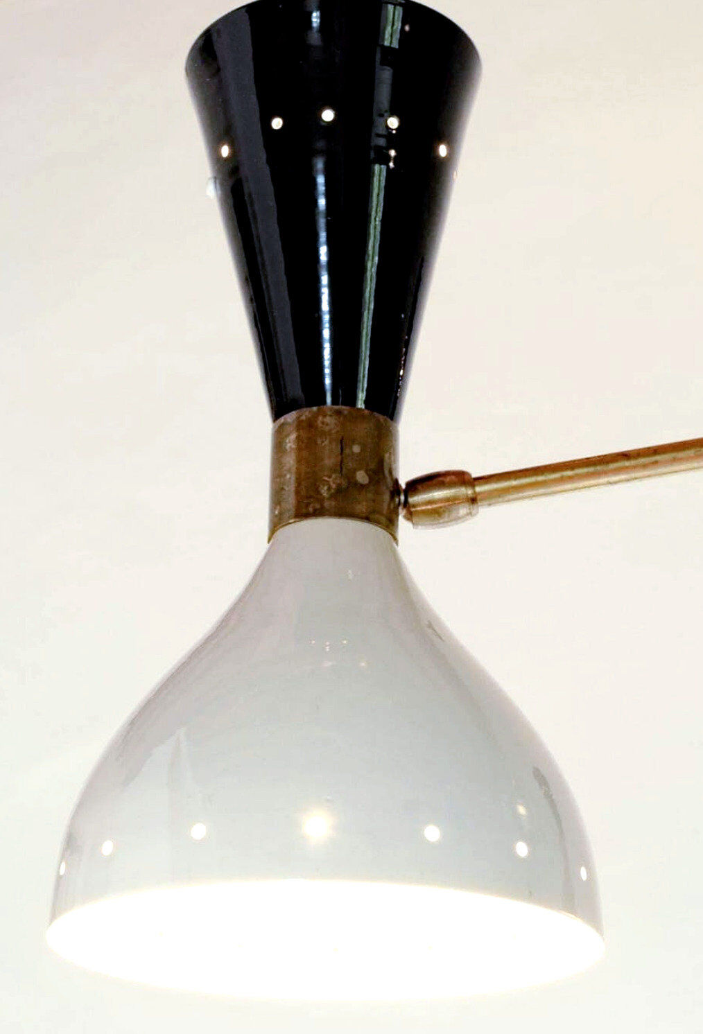 Moonlight 3-arm chandelier in white and black