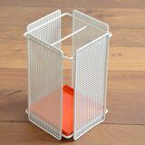 Porte-parapluies moderniste en métal perforé années 60 / 70