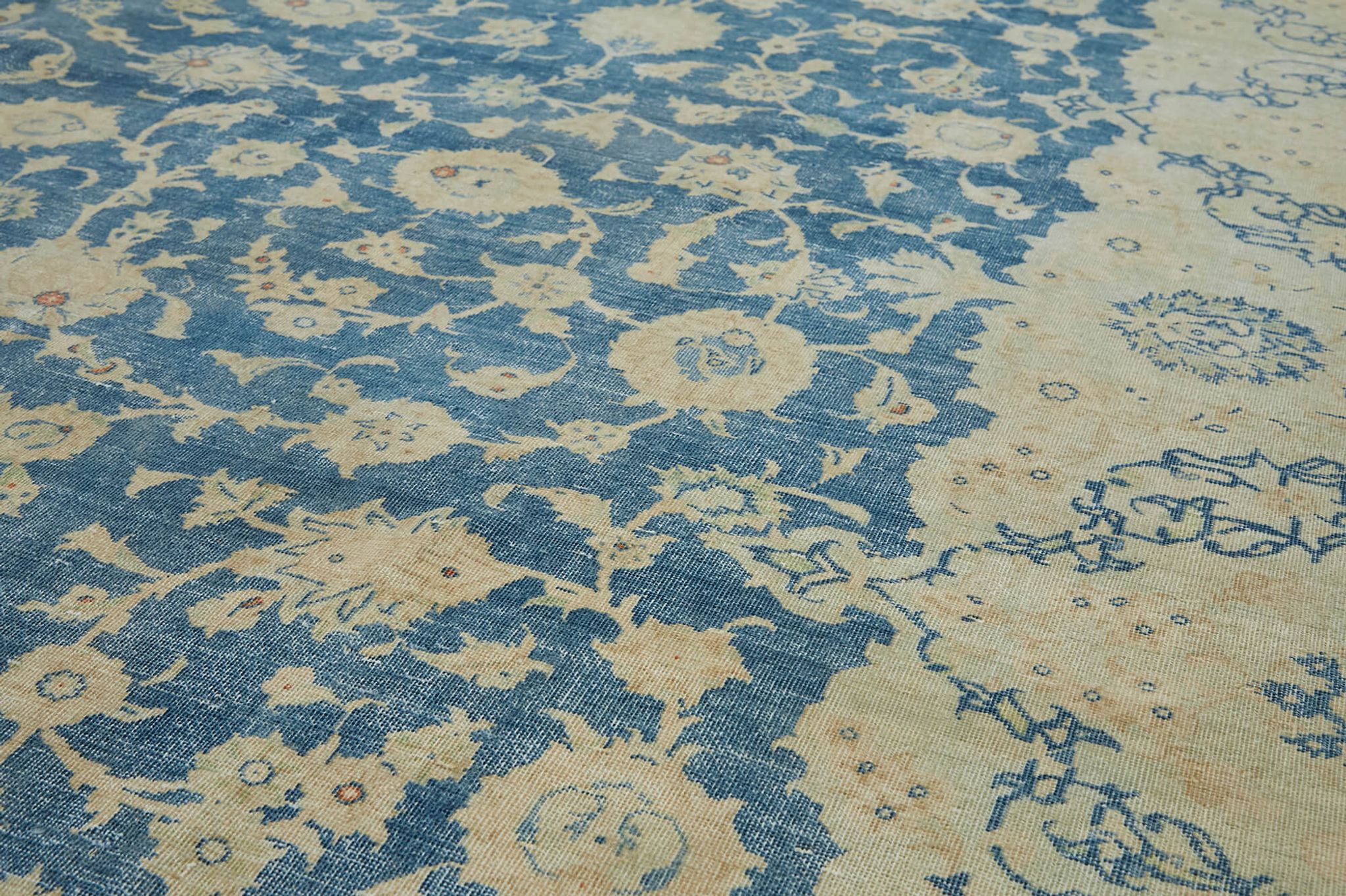 Handmade oriental contemporary 1980s 295 cm x 385 cm beige wool carpet