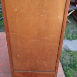 Armoire parisienne