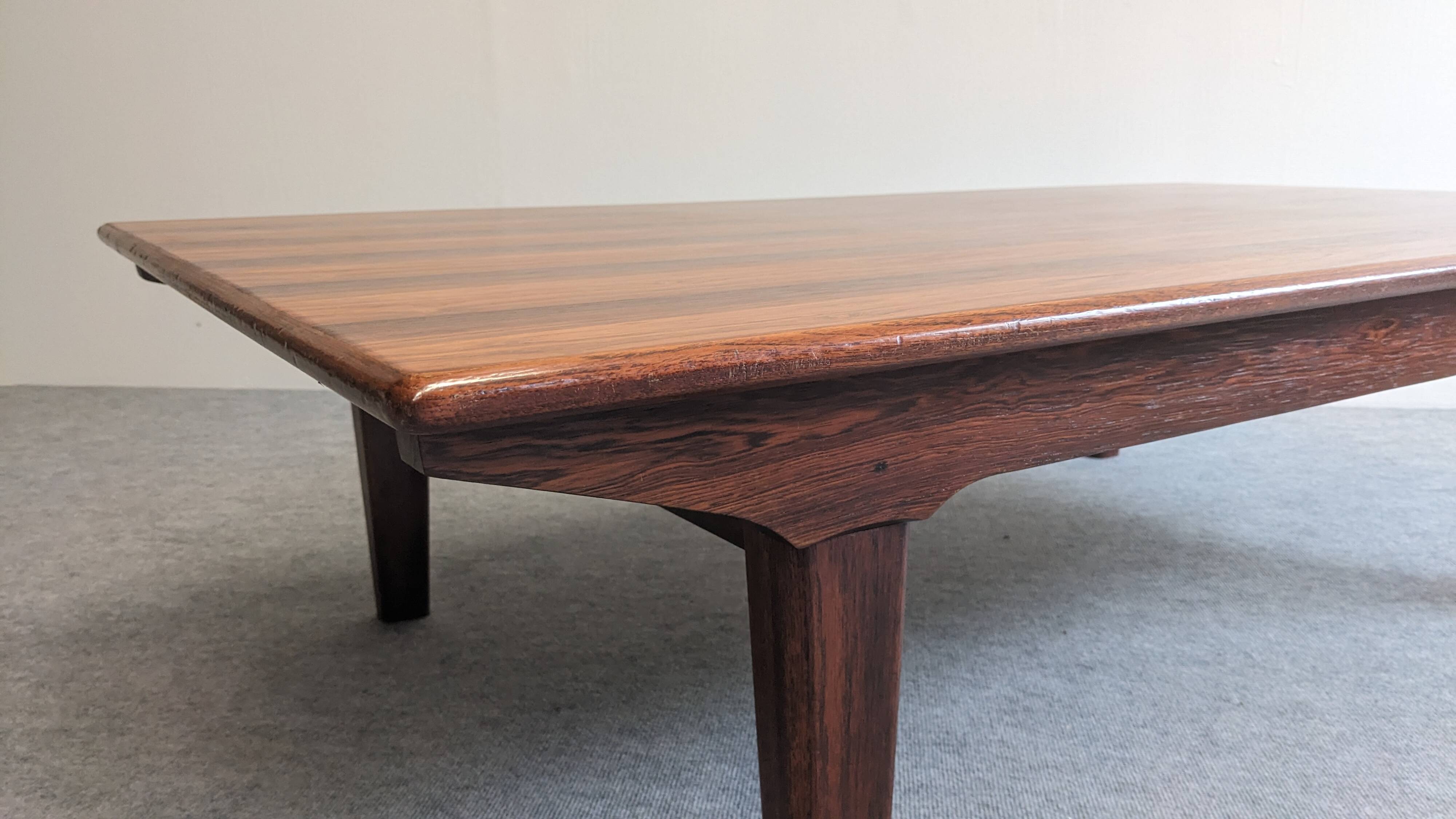 Scandinavian rosewood coffee table, 50s-60s