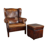 Armchair + sheepskin pouf