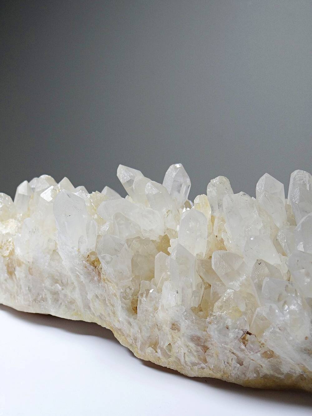 Large cluster of ancient quartz, collector's specimen, 2 kg