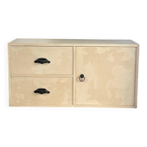 Beige workshop furniture