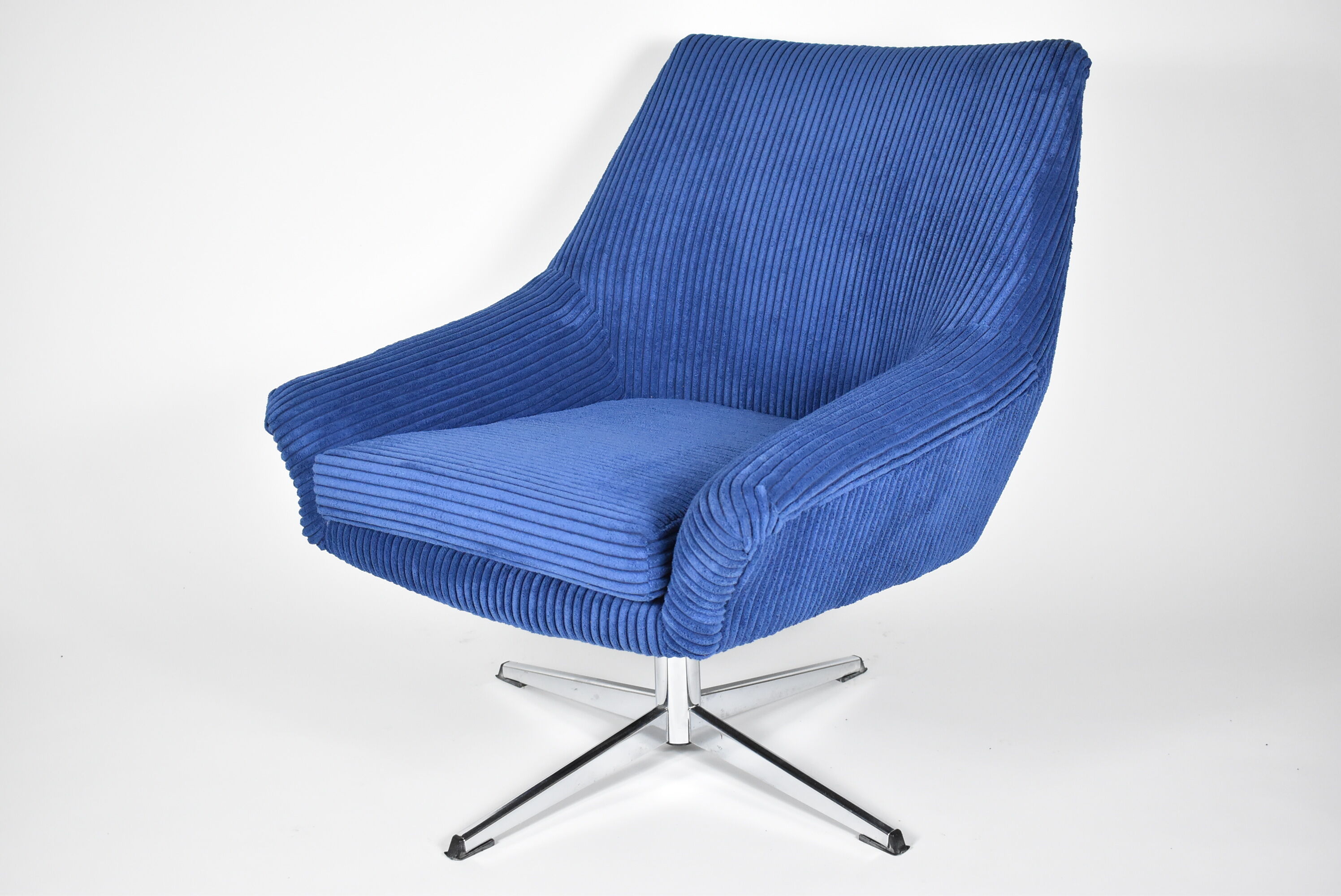 Vintage Cord armchair Shell, Deutsche Democratic Republic, DDR, 1960s, Blue