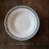 Set of 12 green patterned soup plates, Badonviller earthenware