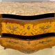 Commode galbée Style Louis XV en marqueterie