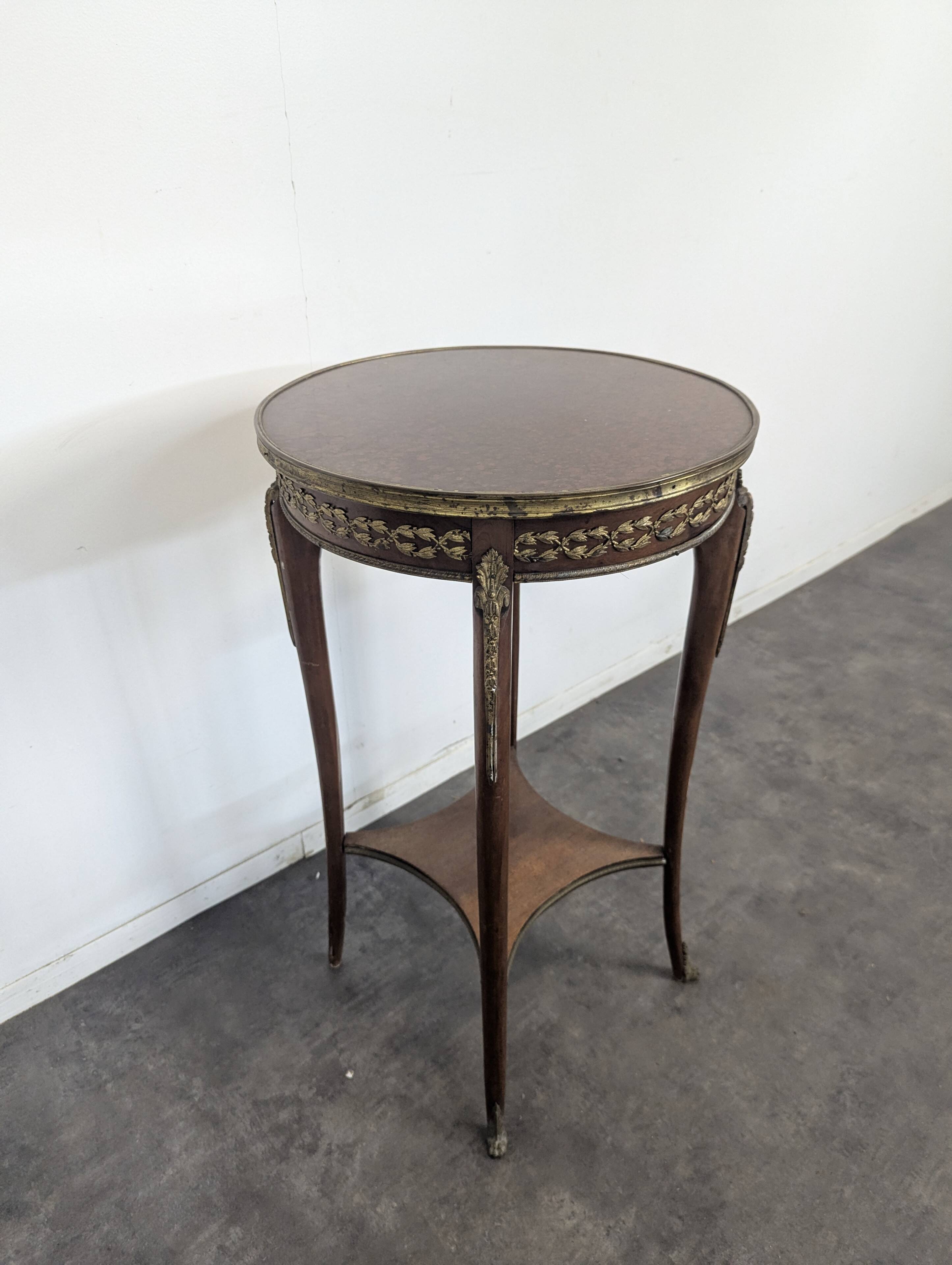 Transitional style mahogany console table