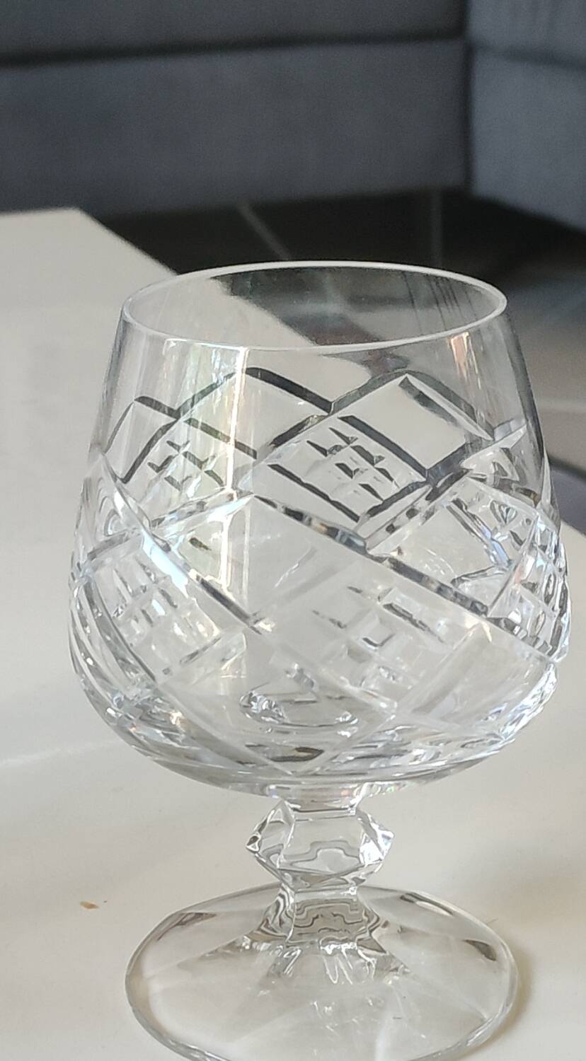 Lot of 6 x Cognac/Brandy glasses. Cut Bohemian crystal. Boho chic.