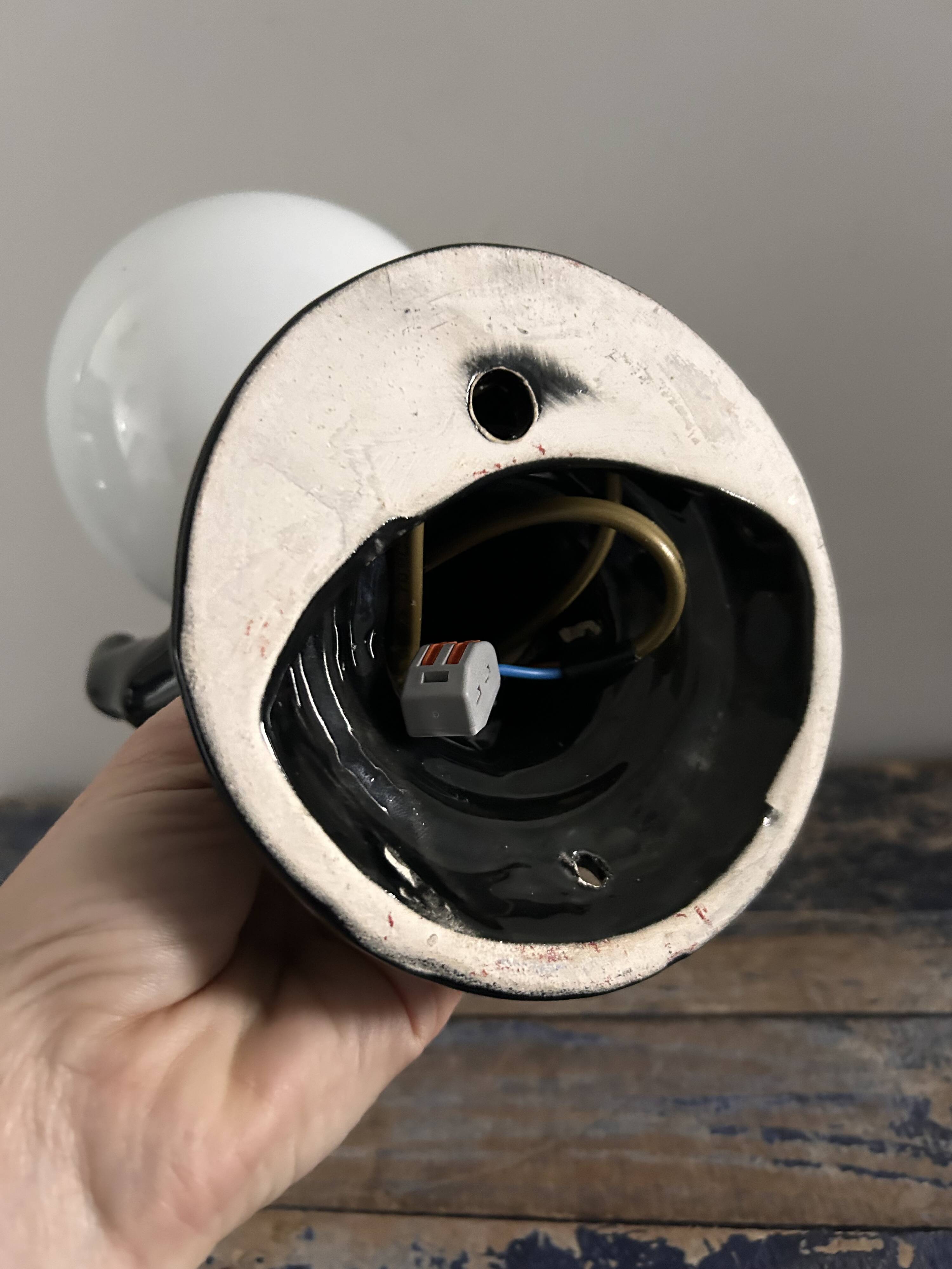 Handmade wall light in black and opaline ceramic