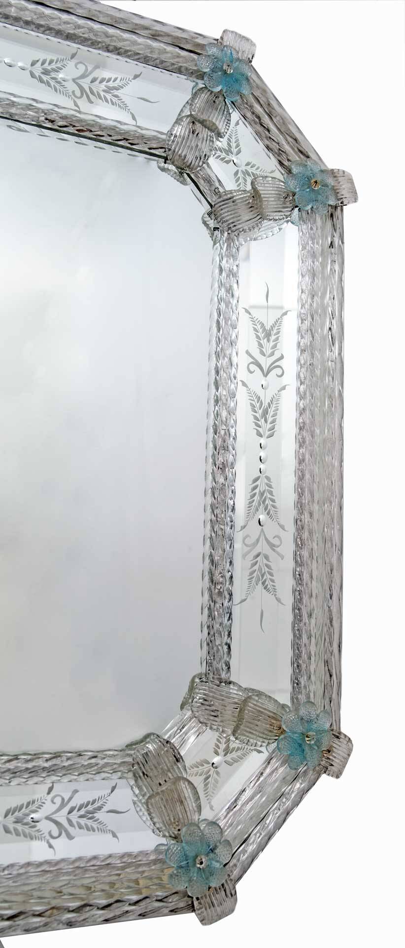 Miroir octogonal en verre de Murano vénitien du XXe siècle, décoré de fleurs