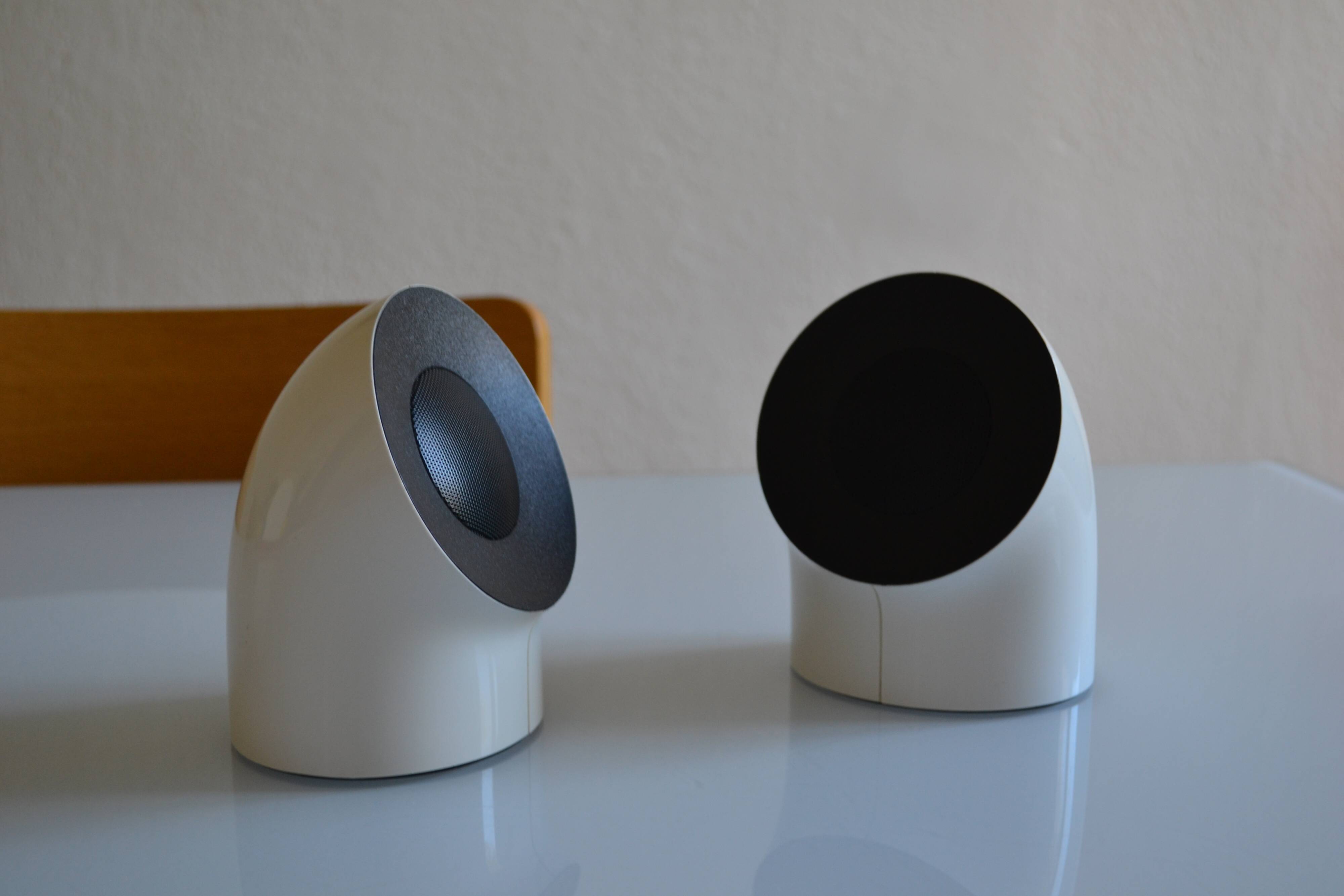 Bobourg Speakers, LaCie, Neil Poulton