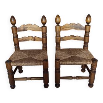 Pair of low bobbin turned wood chairs