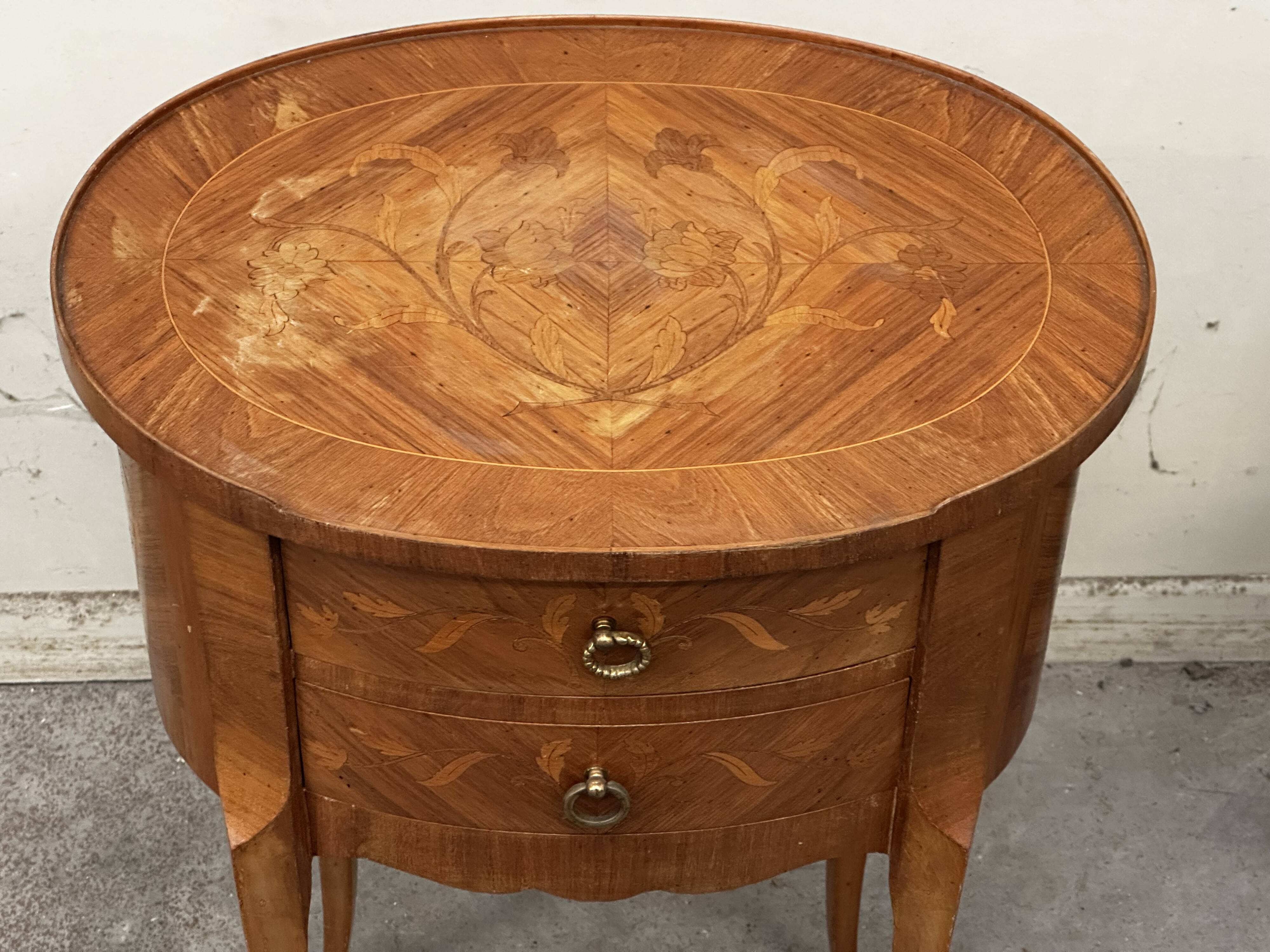 Oval side table in marquetry wood, Louis XVI style - early 20th century