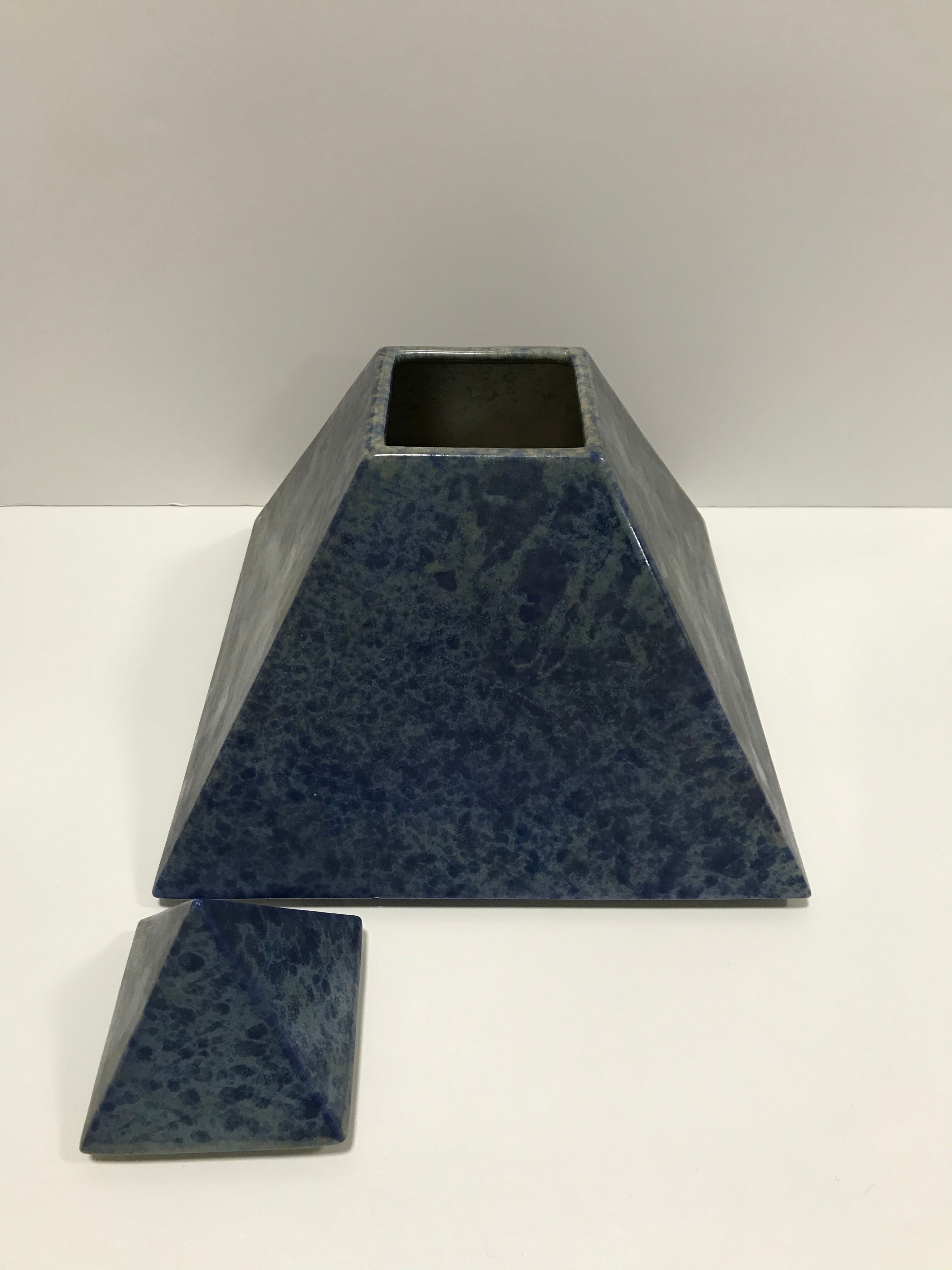 Pyramid-shaped ceramic covered box
