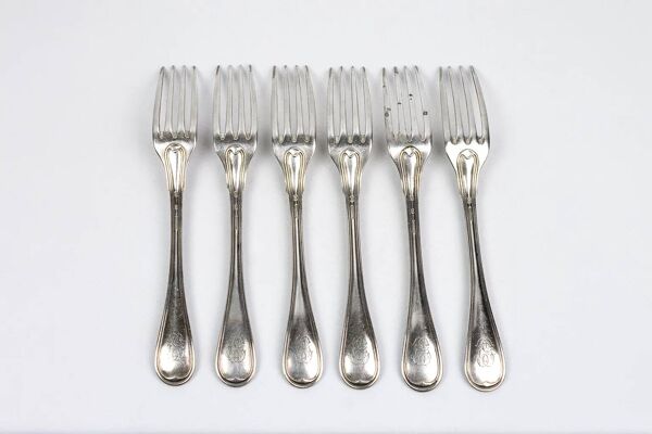12 couverts de table Christofle monogrammés LG  - Poinçon CC - Fin  XIXe