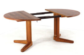 Danish round 2x extendable dining table 'Sindal' - teak