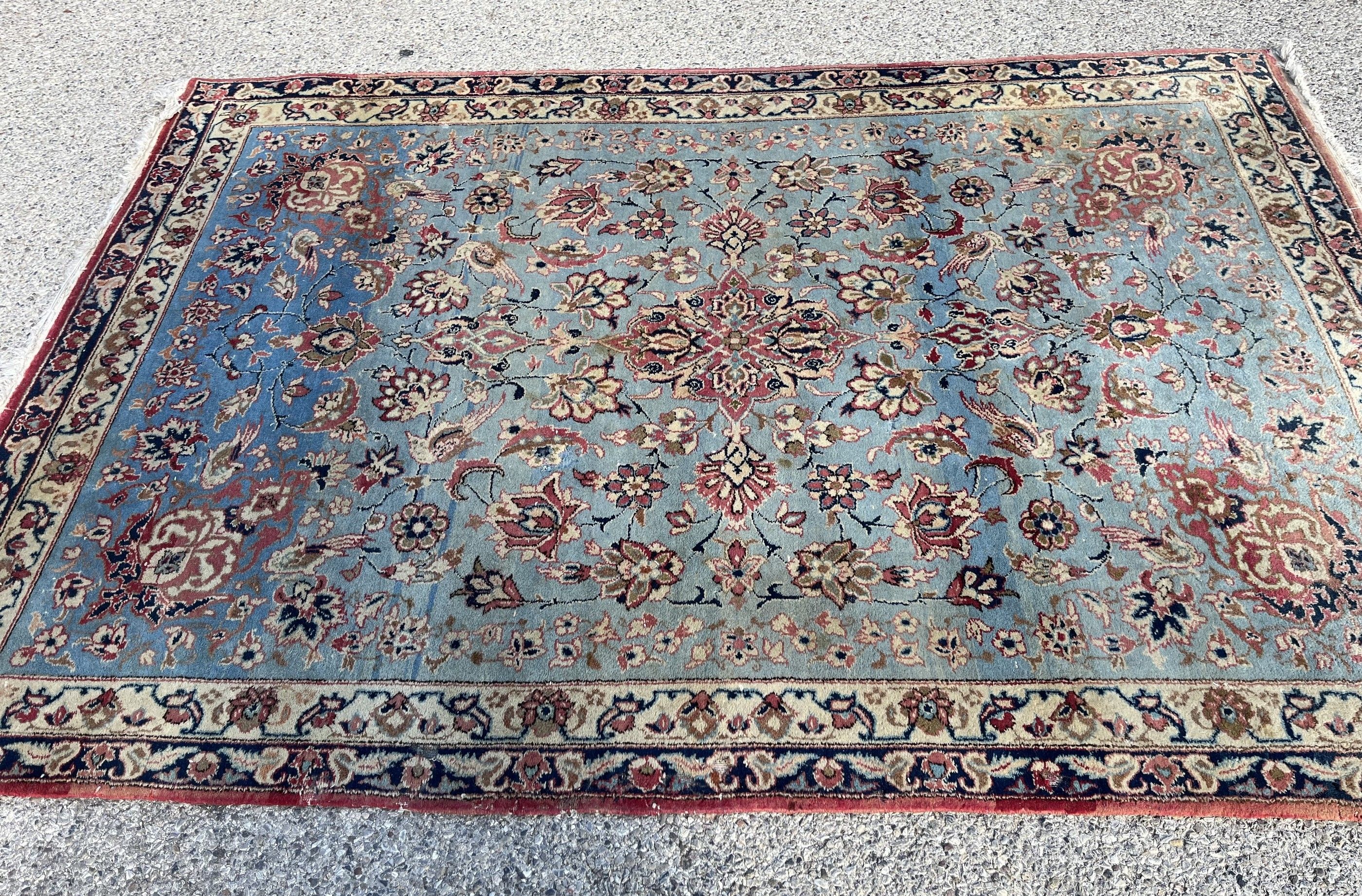 Oriental carpet iran Isfahan Nadjafabad Persian: handmade. Dimensions: 1.60 x 2.30 m
