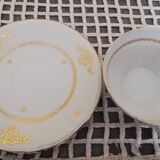 Set of 3 Berry high porcelain cups and saucers