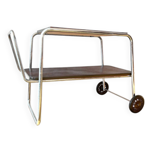 Chariot de service fonctionnaliste