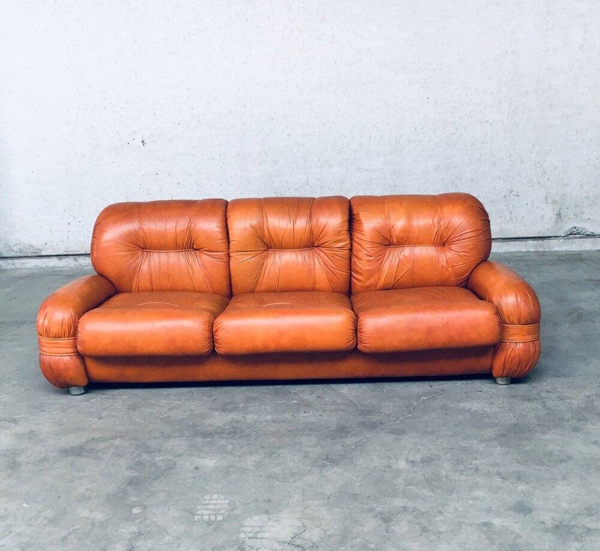 Mid-Century Modern Italian Leather 3 Seat Sofa, 1970s