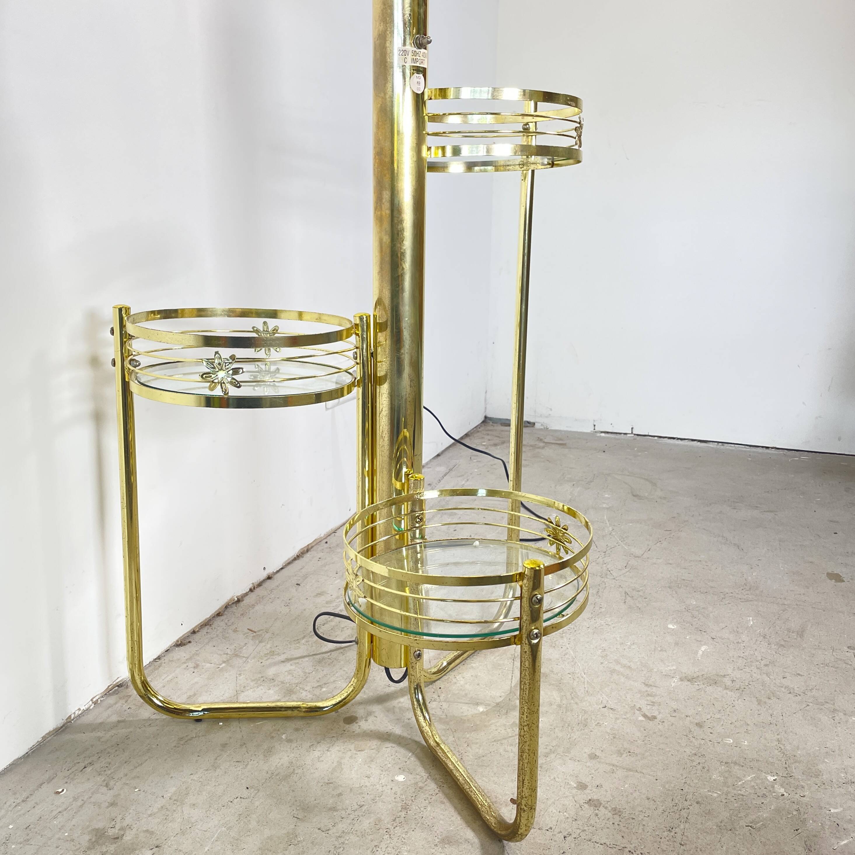 Golden lotus lamp with 3 levels