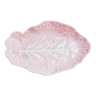 Pink cabbage slurry dish