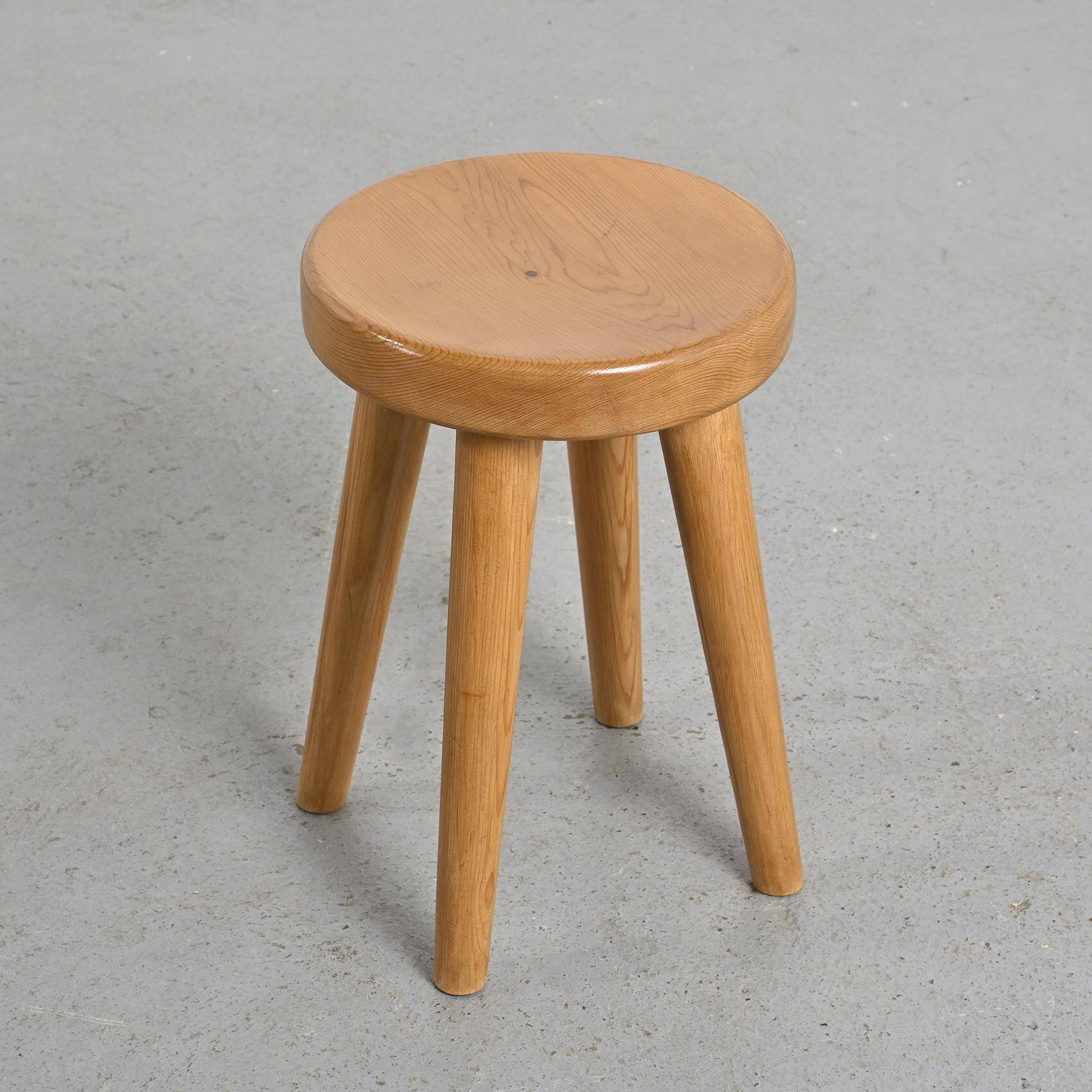 Tabouret en pin par René Martin, France, vers 1965