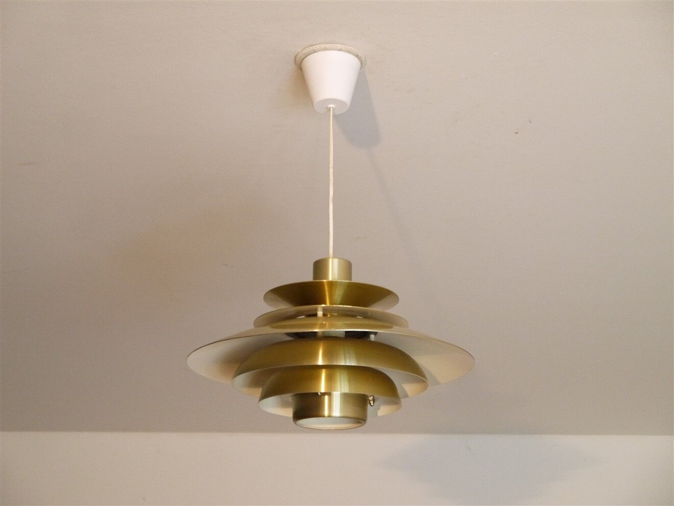 Danish suspension Verona de Jeka 1970