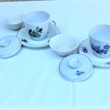 Two tea cups with lids, saucers, filters, porcelain Singer France limoges