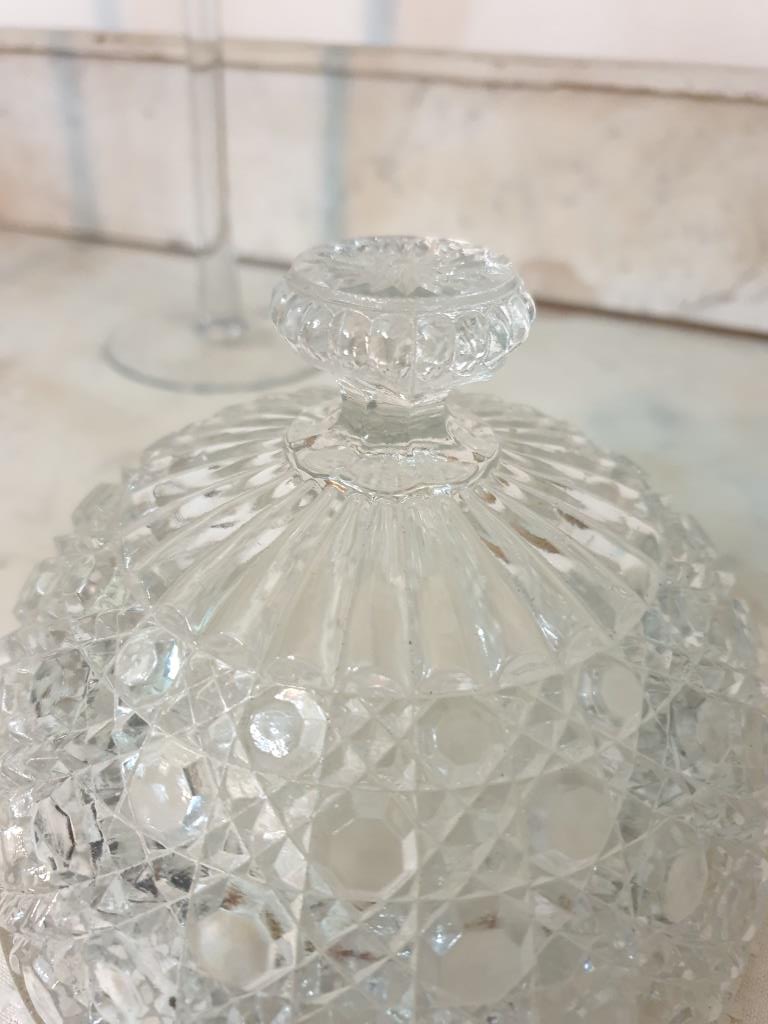 Cloche à fromage ancienne en verre