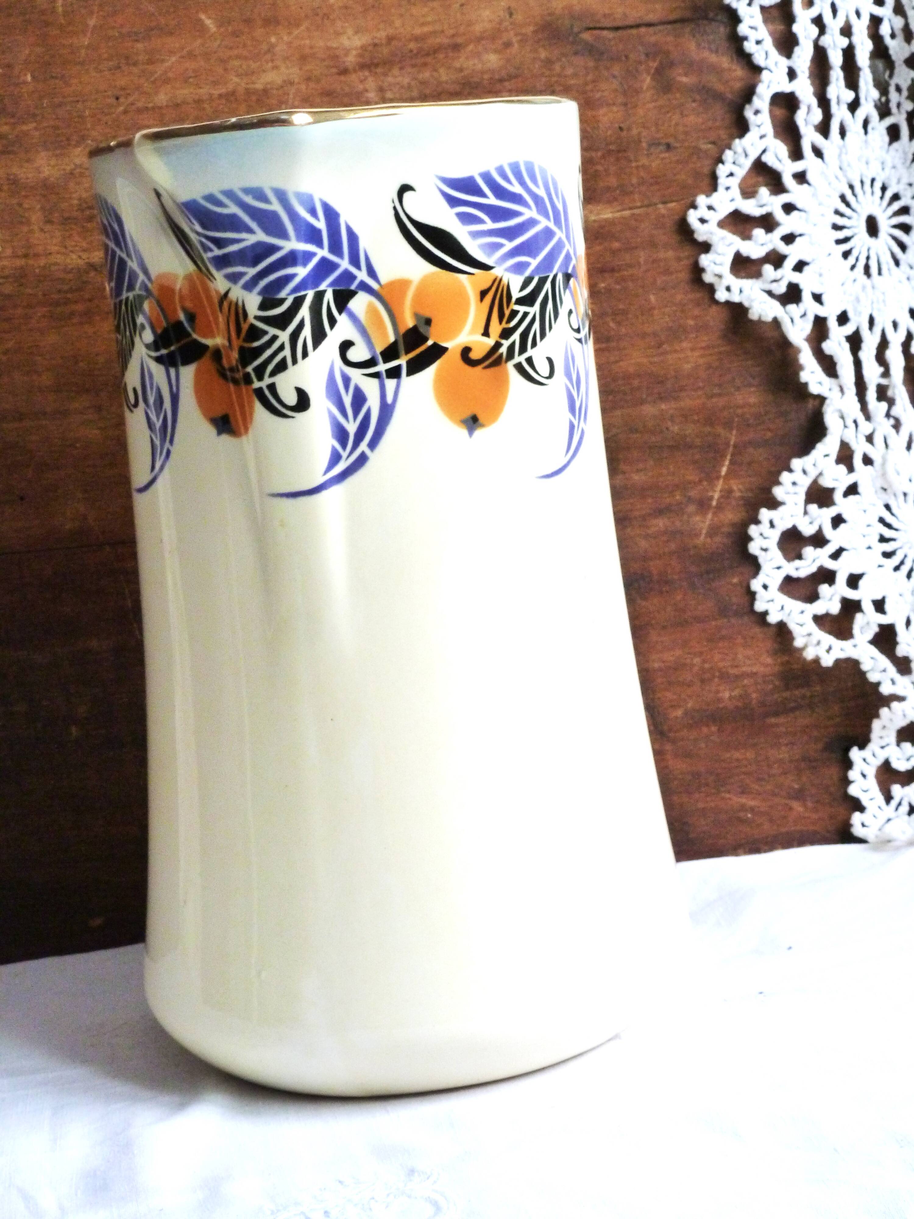 Vintage jug, ceramic toilet jug, pitcher, bathroom decor.