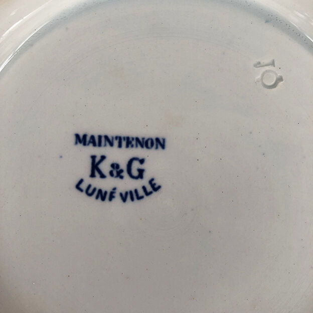 Lunéville Keller & Guérin, soup bowl and ten plates Maintenon