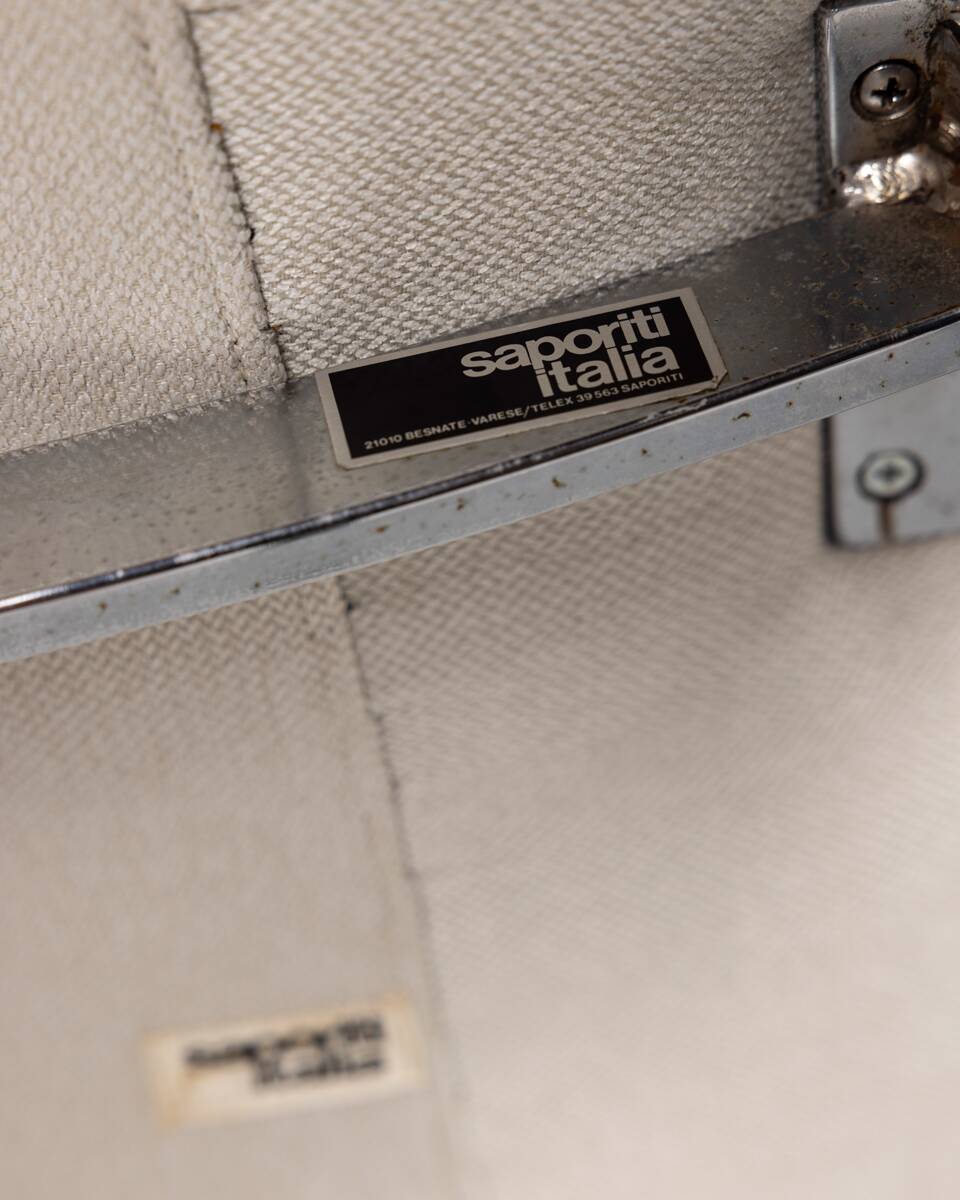 Lot de 6 chaises vintage des années 70 mod. finalement concevoir g. offert pour saporiti