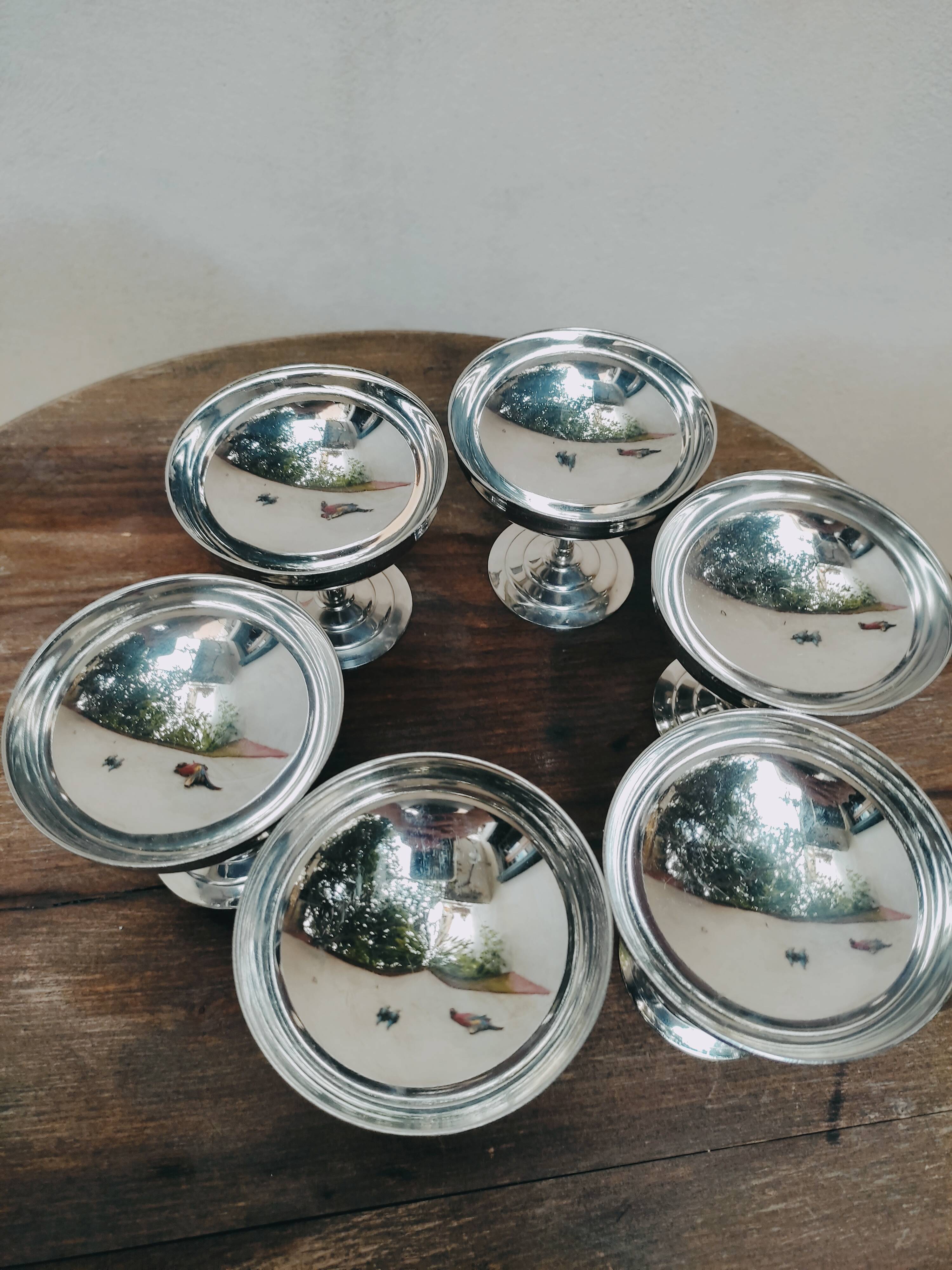6 stainless steel standing dessert cups by Rémy letang
