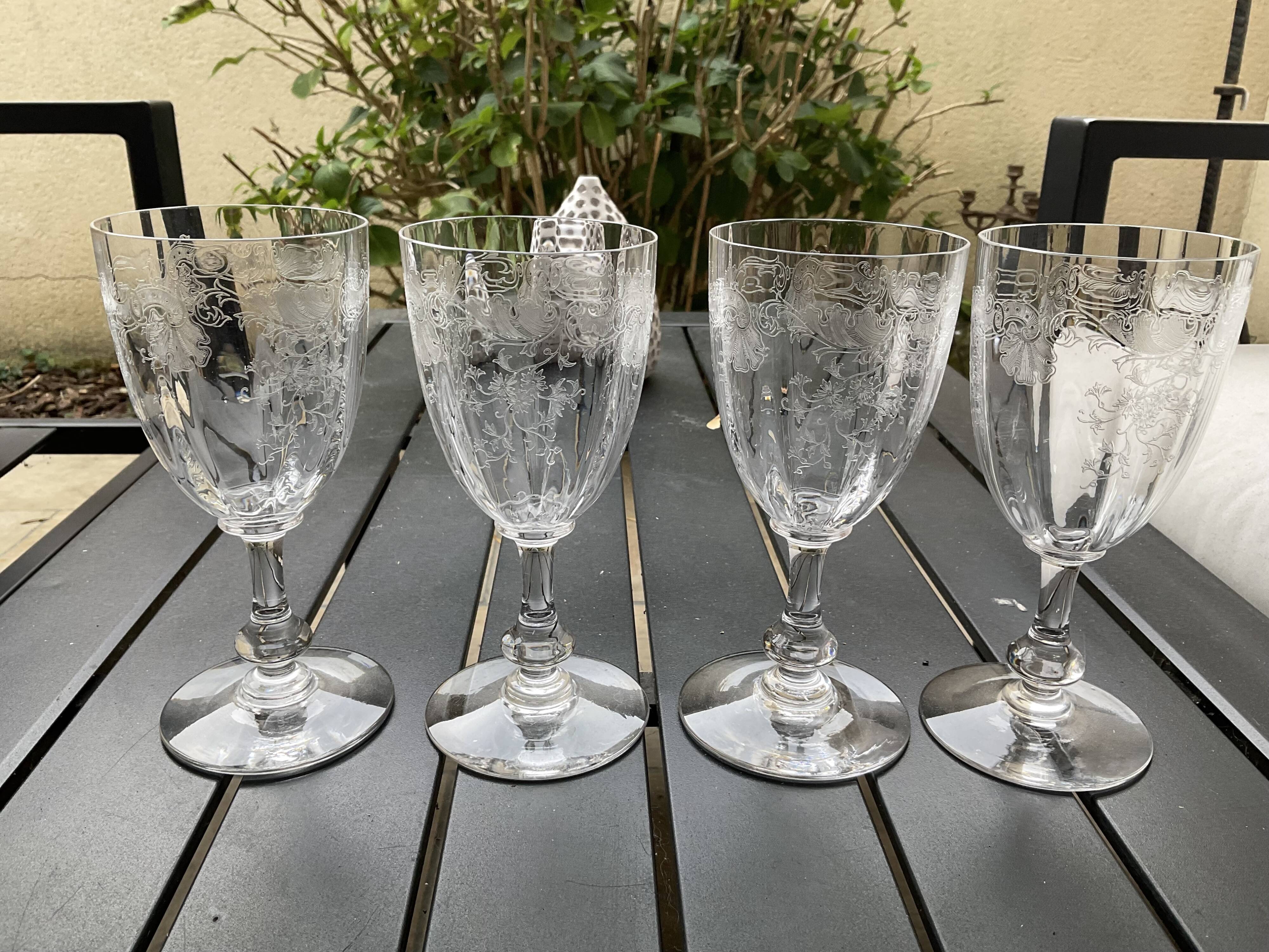 4 Saint Louis water glasses. Venetian ribbed massenet model
