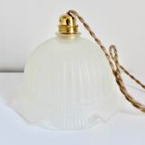 Opaline suspension