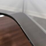 Table basse bauhaus en noyer des années 1970