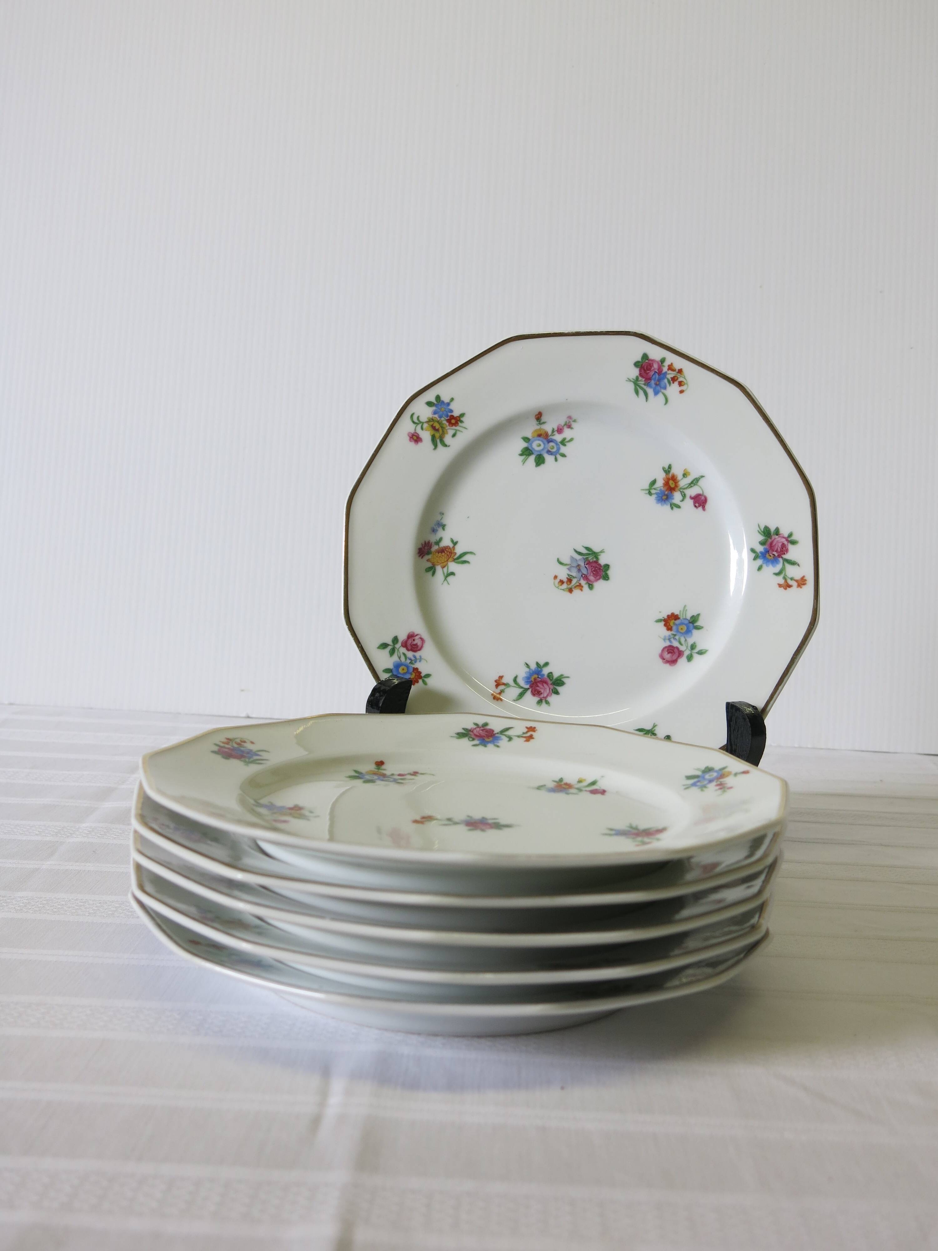 6 porcelain dessert plates from Pil Limoges in very good condition