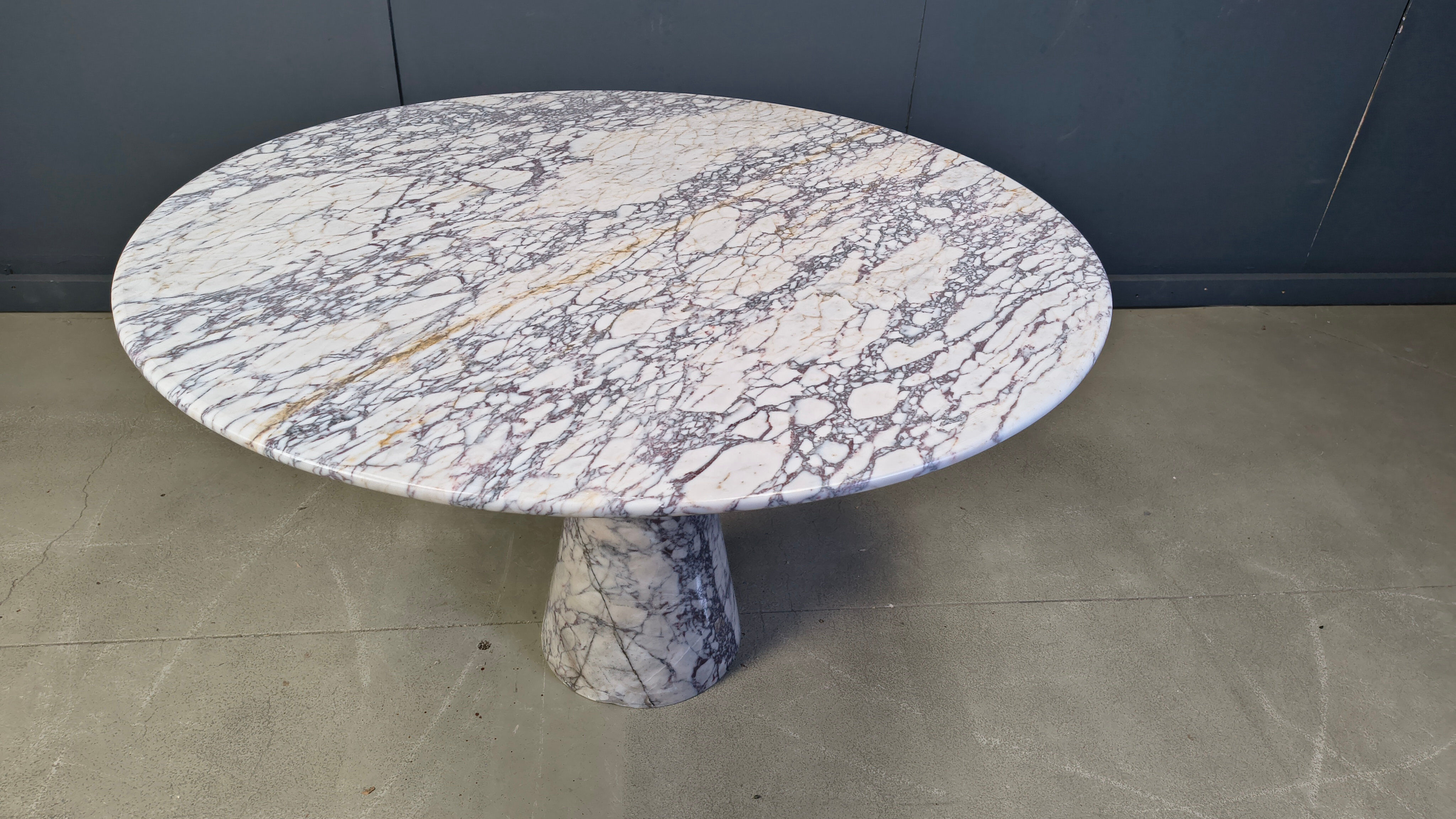 Vintage round marble dining table, 1970s